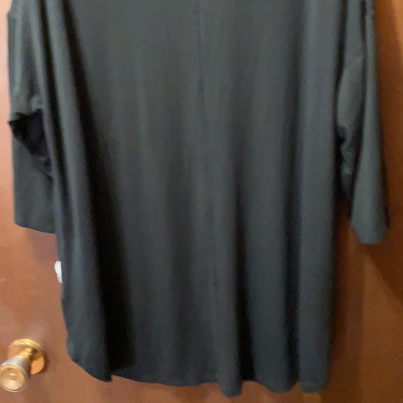 Top - Picture 6 of 7